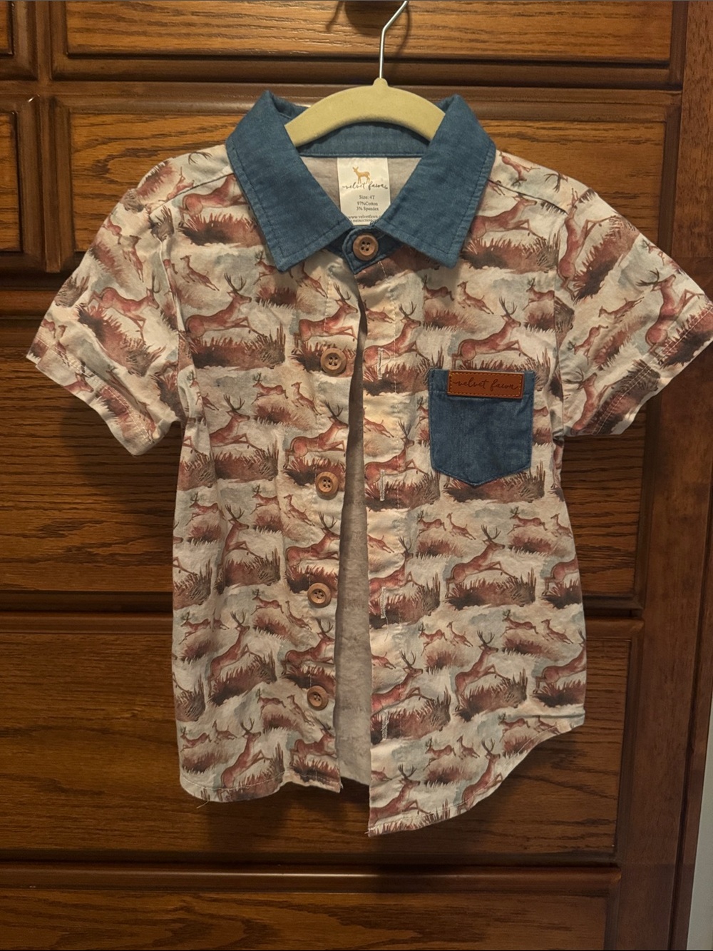 Velvet Cream Shirt with Rust Deer Print and Blue Collar